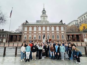 Group photo in front of Independence Hall